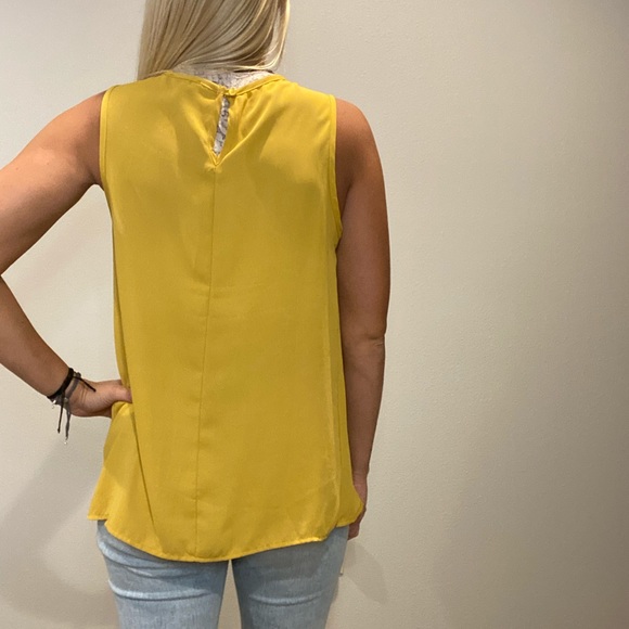 Tank top - Picture 3 of 4